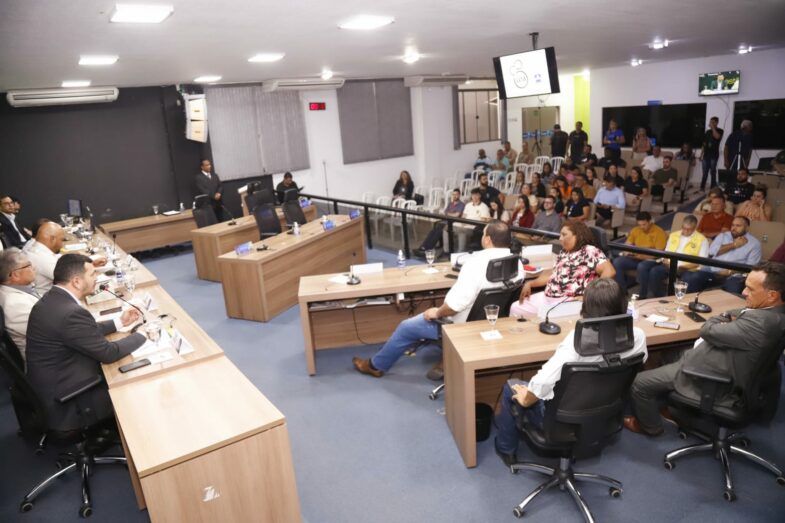 LOA 2024 é aprovada na Câmara de Valparaíso de Goiás